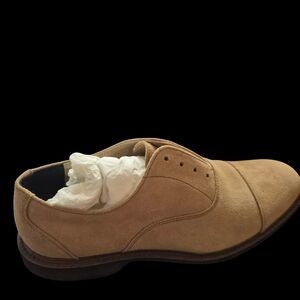 Banana Republic Men’s Tan Suede Oxford Shoes – Size 8.5 – Brand New / Never Worn
